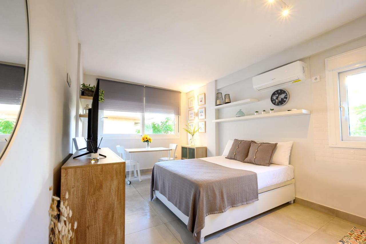 Studio, City Center By 10Tosea Fuengirola Eksteriør bilde