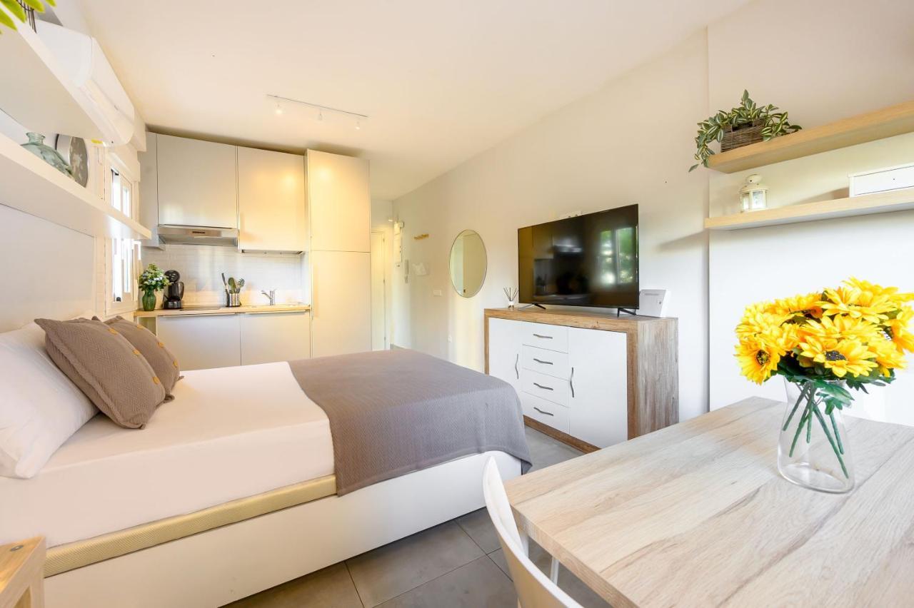 Studio, City Center By 10Tosea Fuengirola Eksteriør bilde