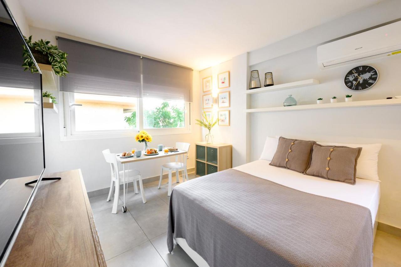 Studio, City Center By 10Tosea Fuengirola Eksteriør bilde